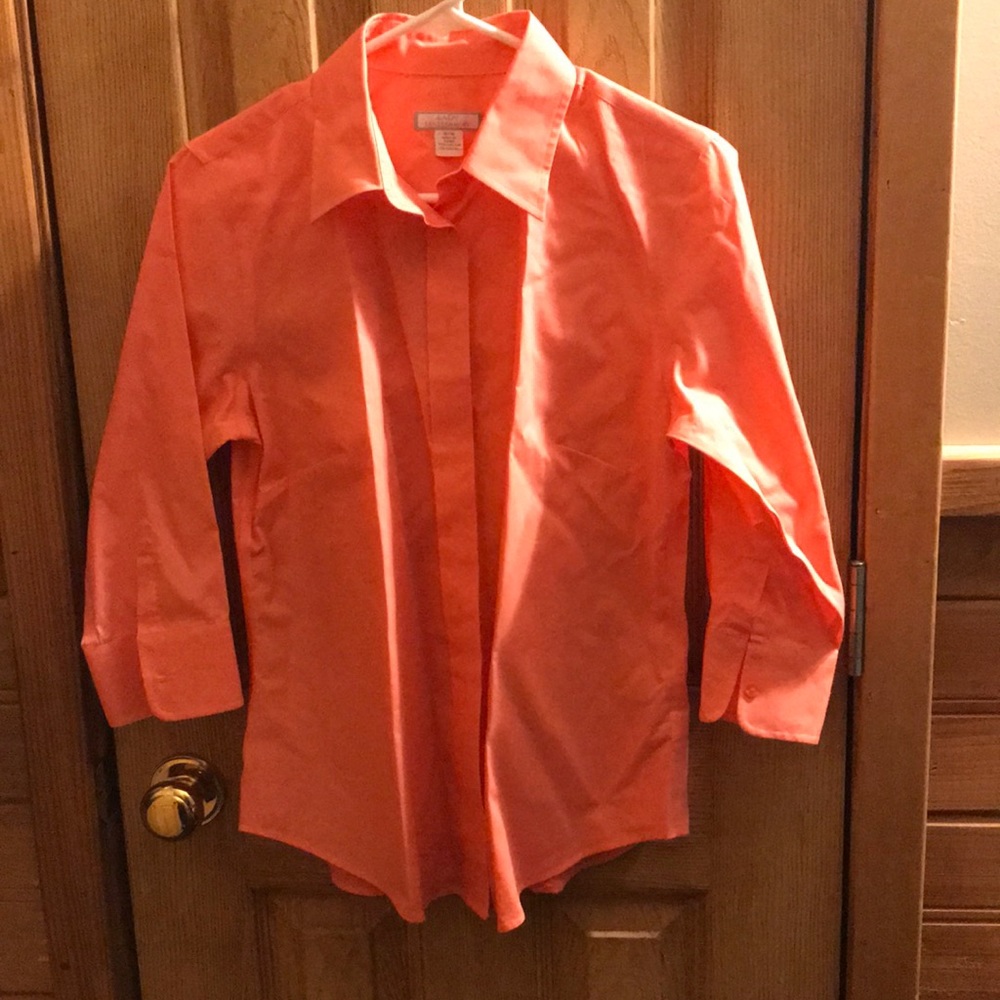 3/4 length sleeve shirt